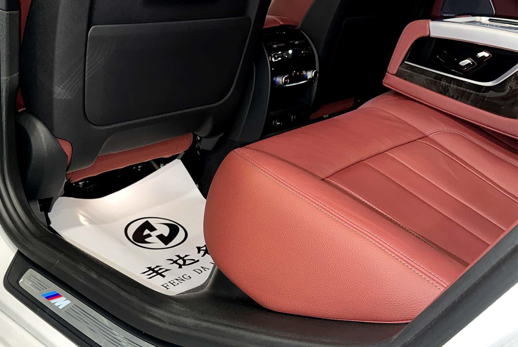 BMW 5 Series, 2018 9