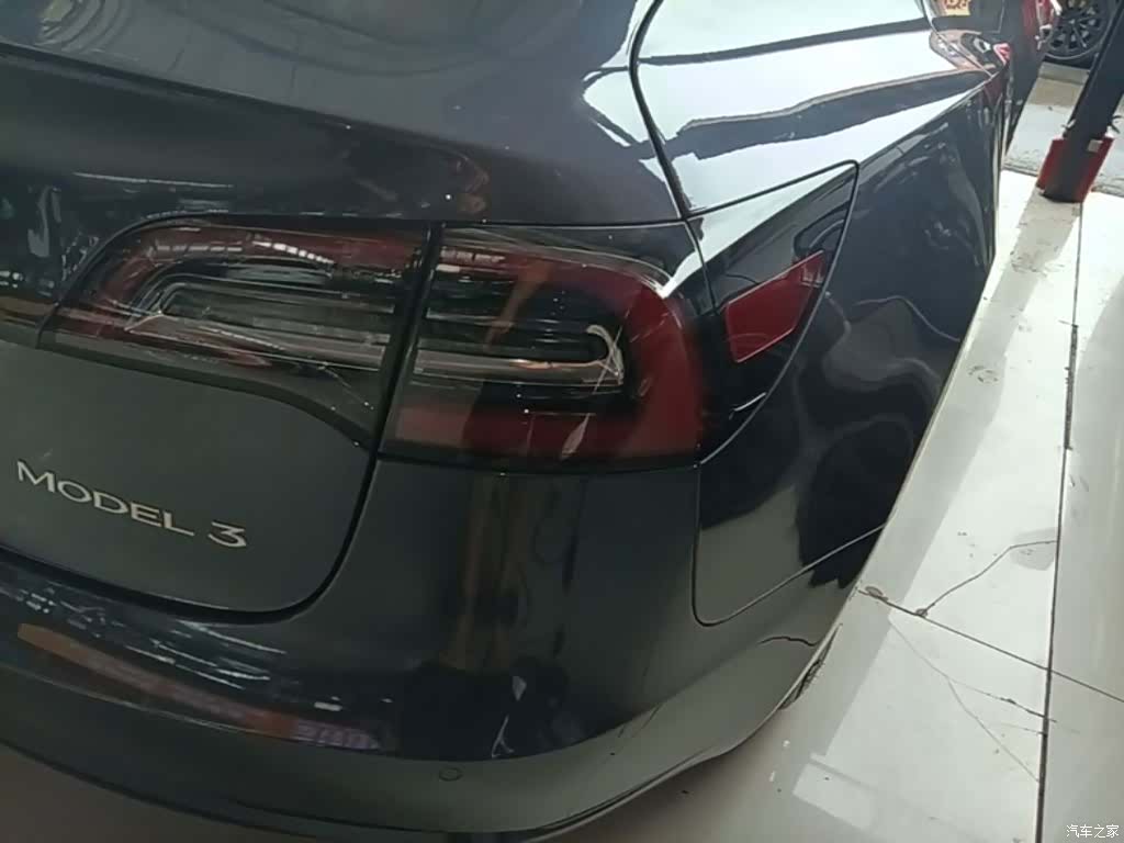 Tesla Model 3, 2021 8