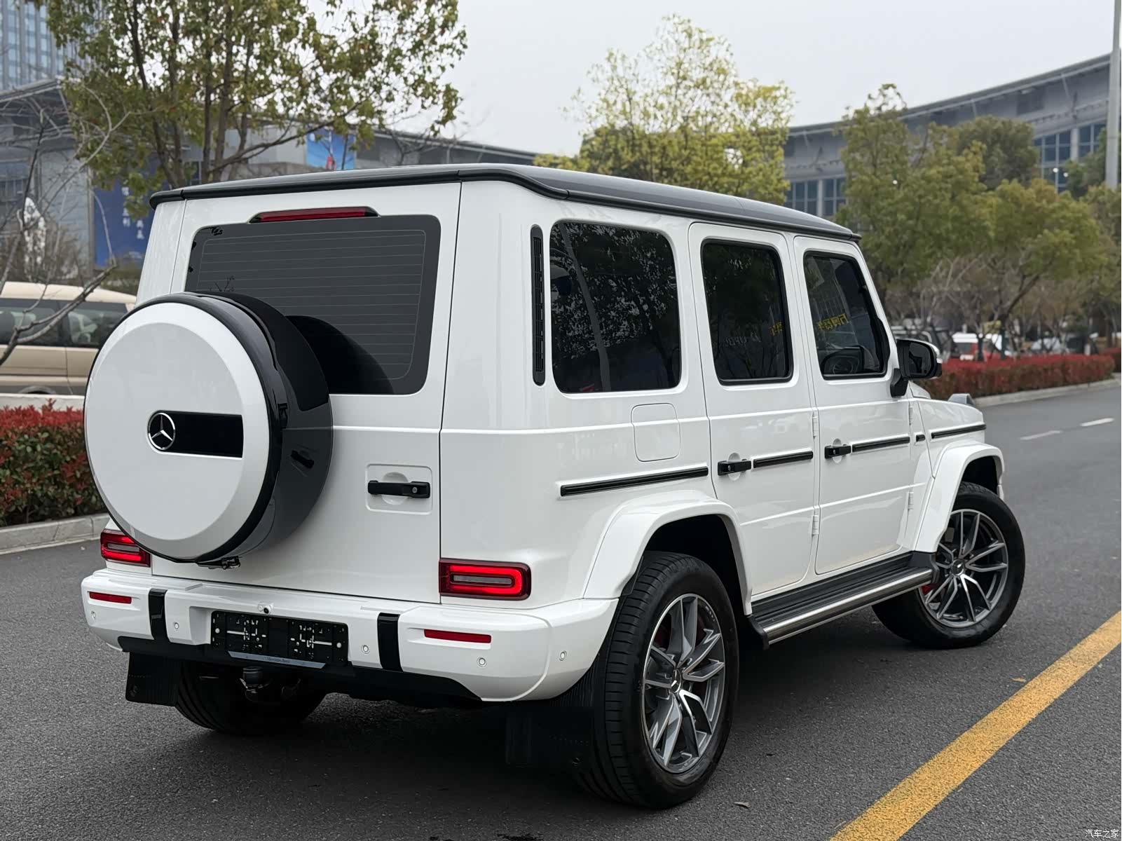 Mercedes-Benz G-Class, 2025 16