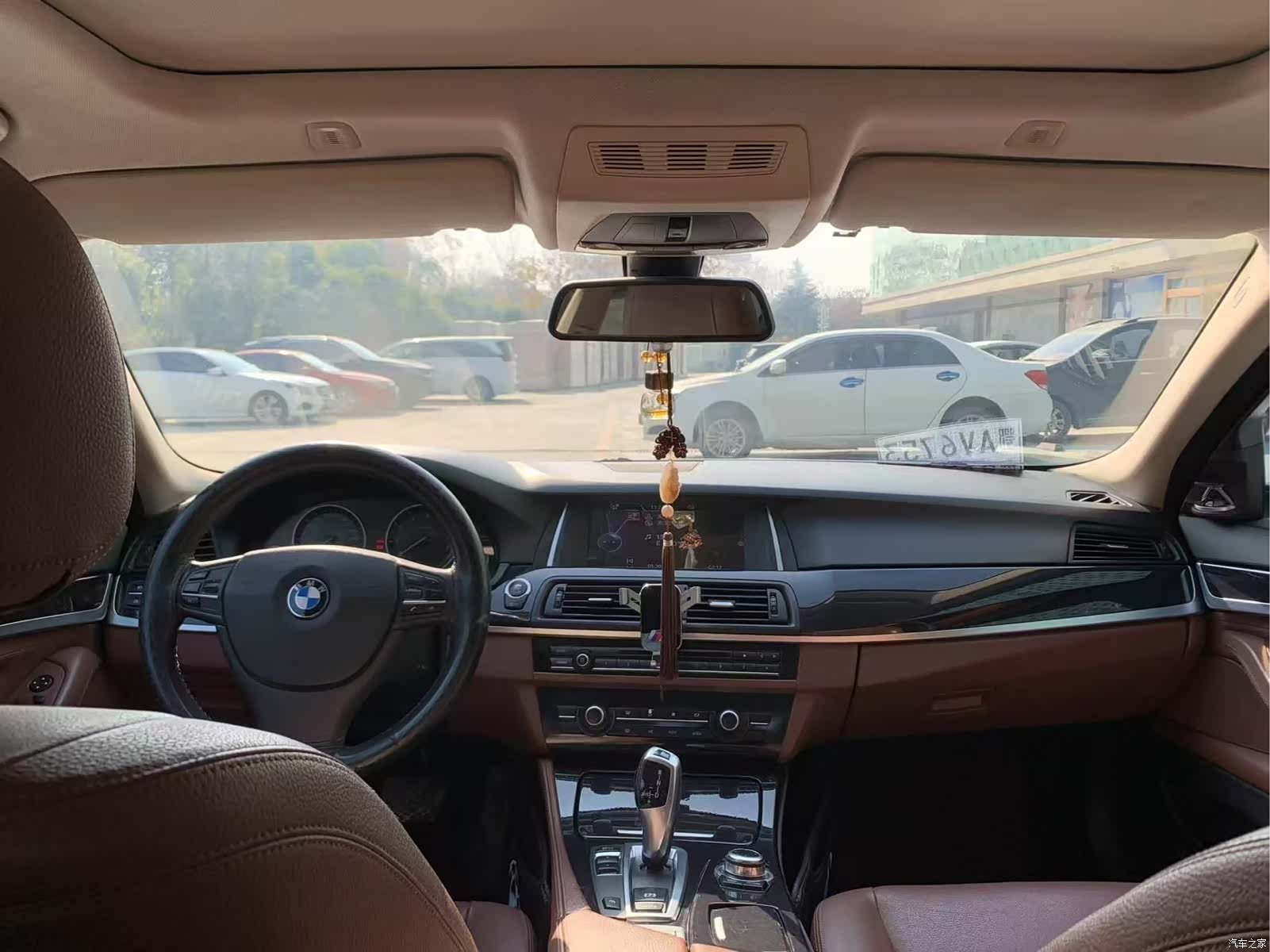 BMW 5 Series, 2015 все фото