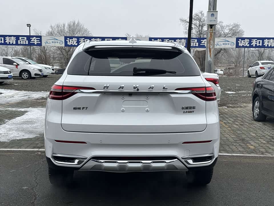 Haval F7