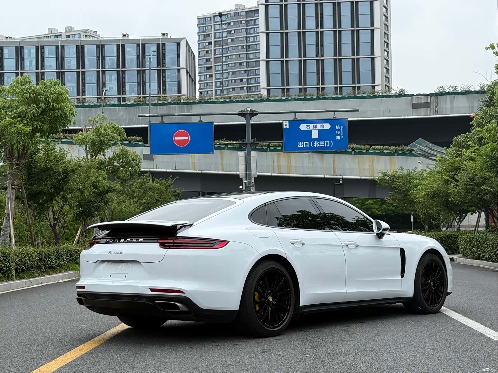 Porsche Panamera, 2019 6