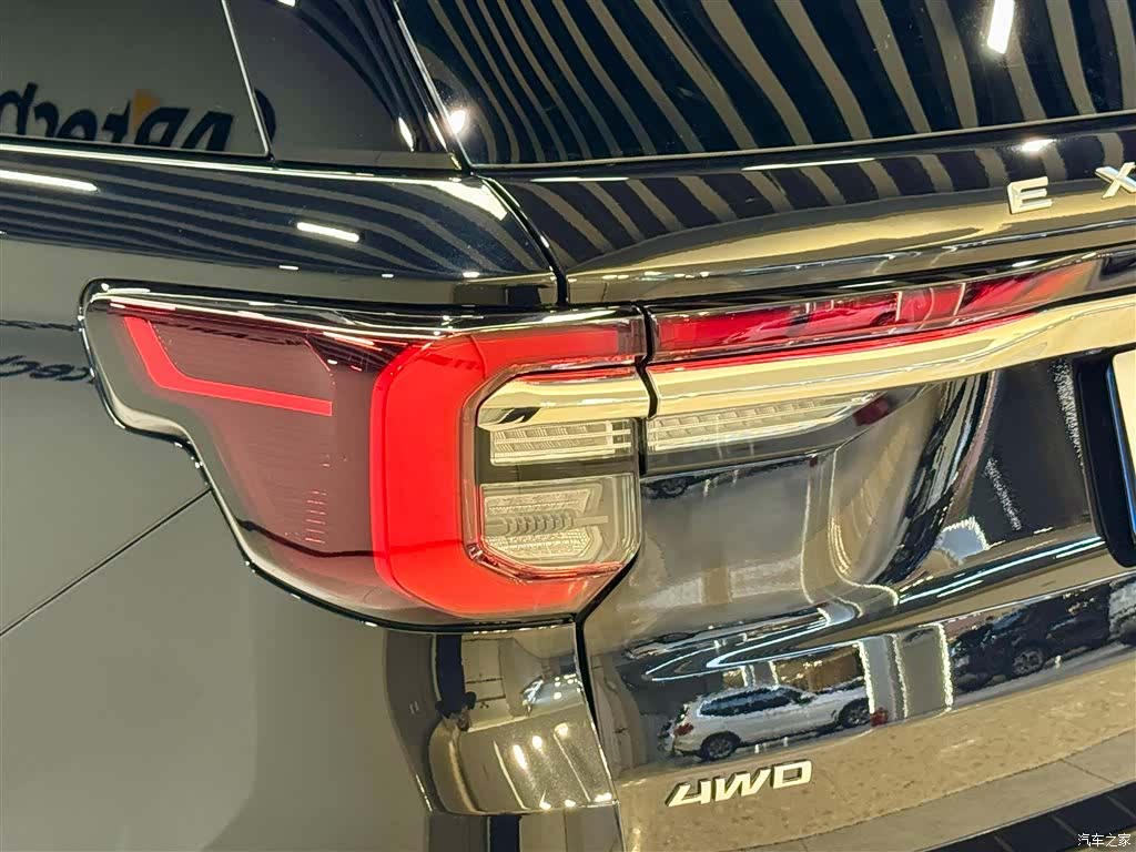 Ford Explorer, 2026 9