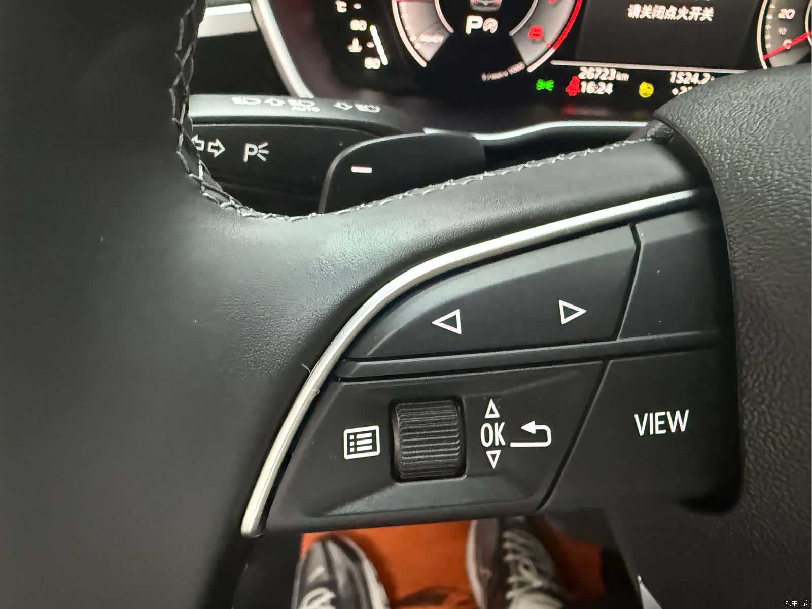 Audi Q3, 2023 13