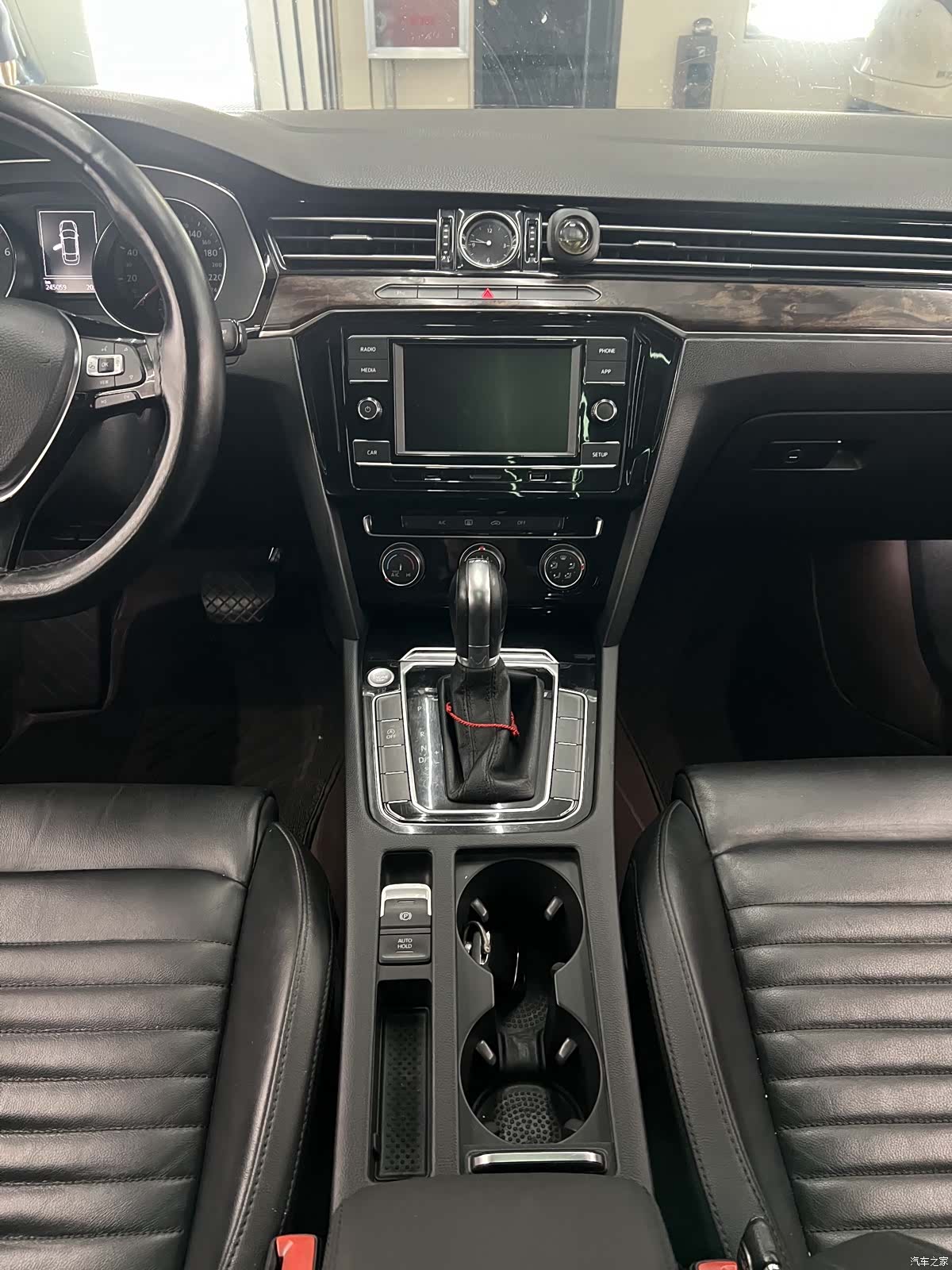 Volkswagen Magotan, 2019 8