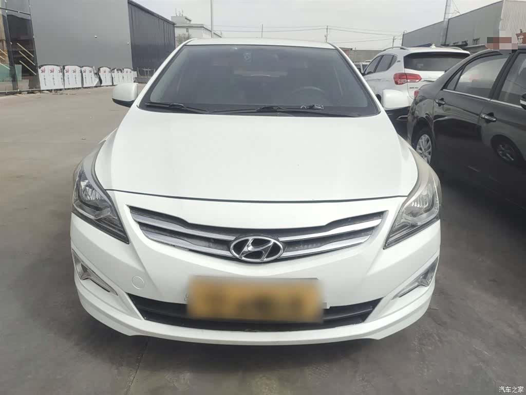 Hyundai GLS, 2016 3