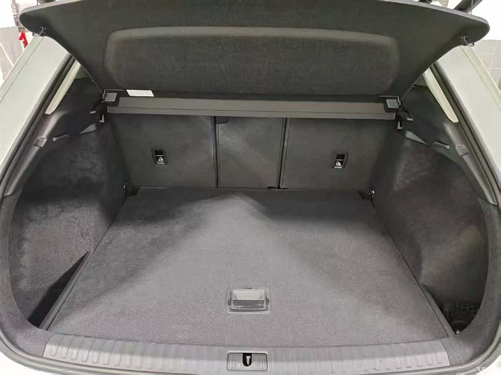 Audi Q3, 2025 17