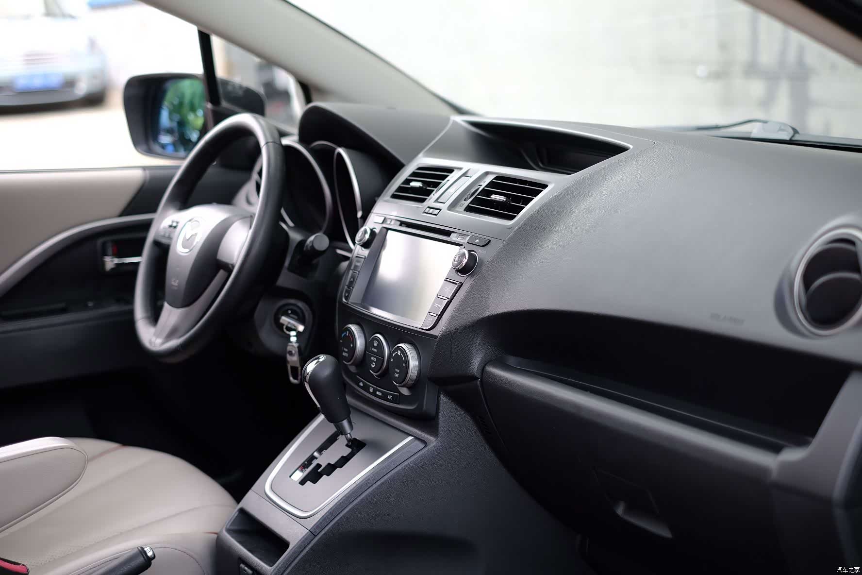 Mazda 5, 2012 41