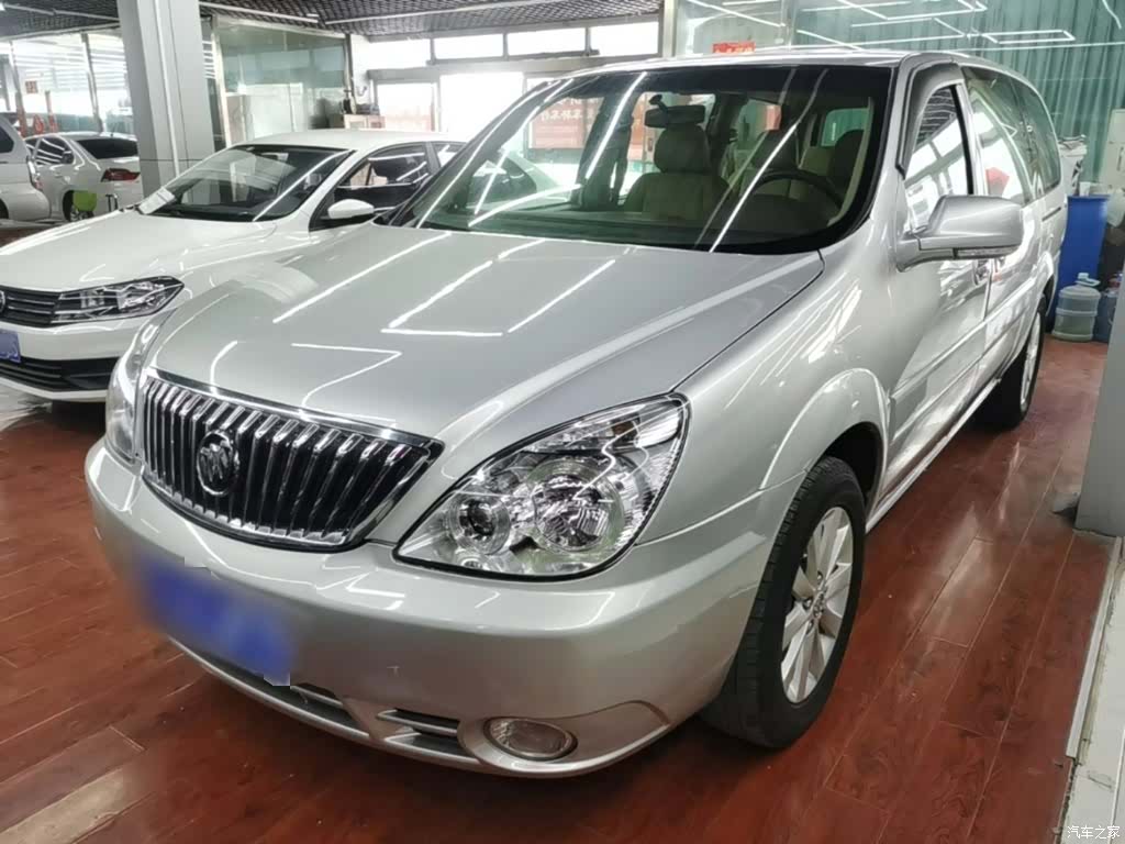 Buick GL8, 2016 1