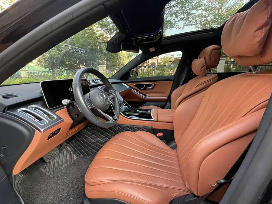 Mercedes-Benz S-Class 2024, фото 9