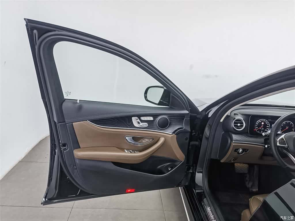 Mercedes-Benz E-Class, 2017 8