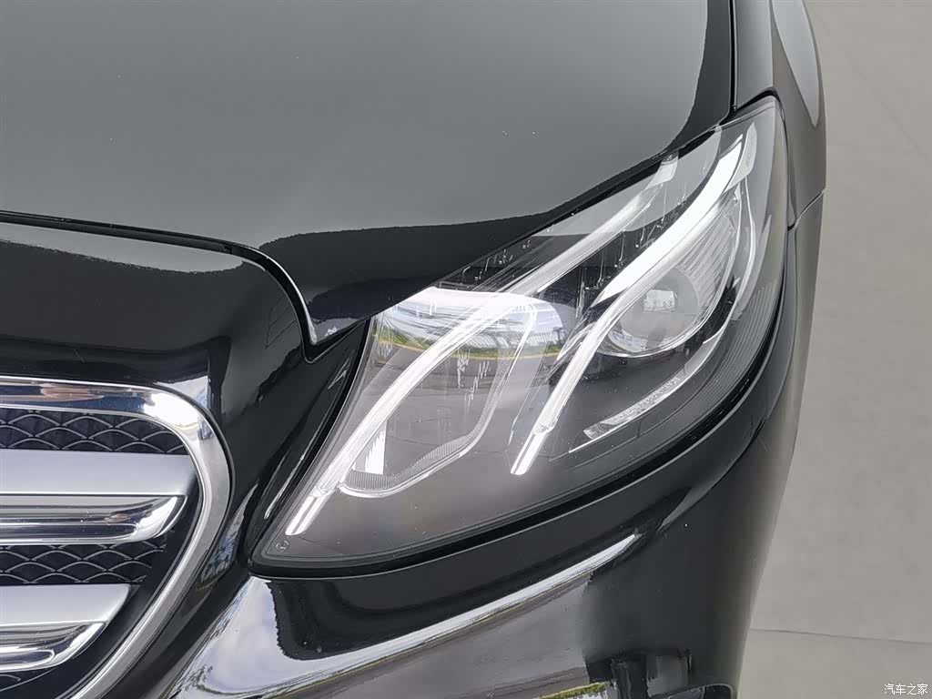 Mercedes-Benz E-Class, 2017 7