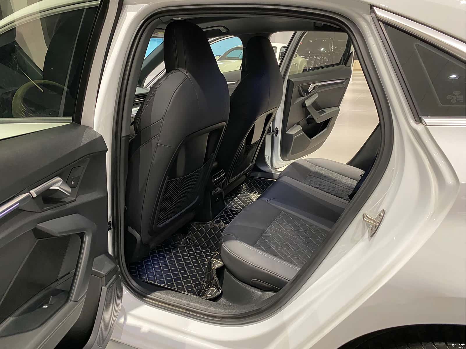 Audi A3, 2022 8