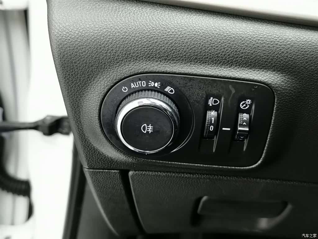 Buick Verano, 2018 21