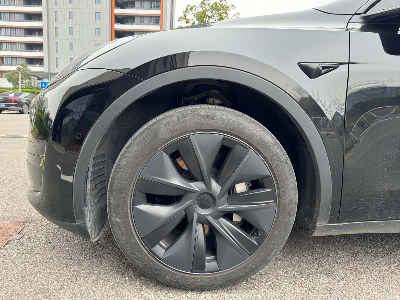 Tesla Model Y, 2024 14