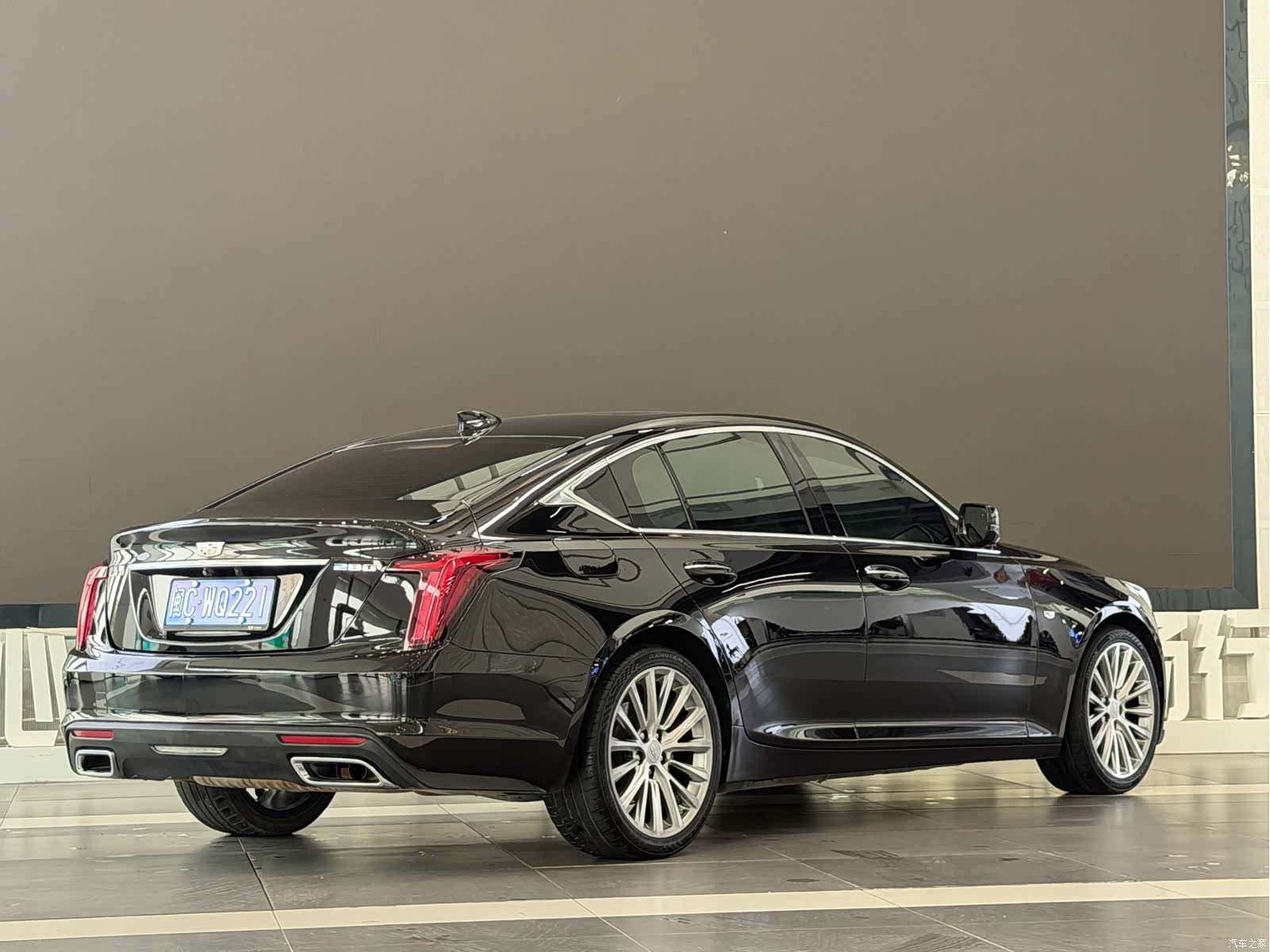 Cadillac CT5, 2023 4