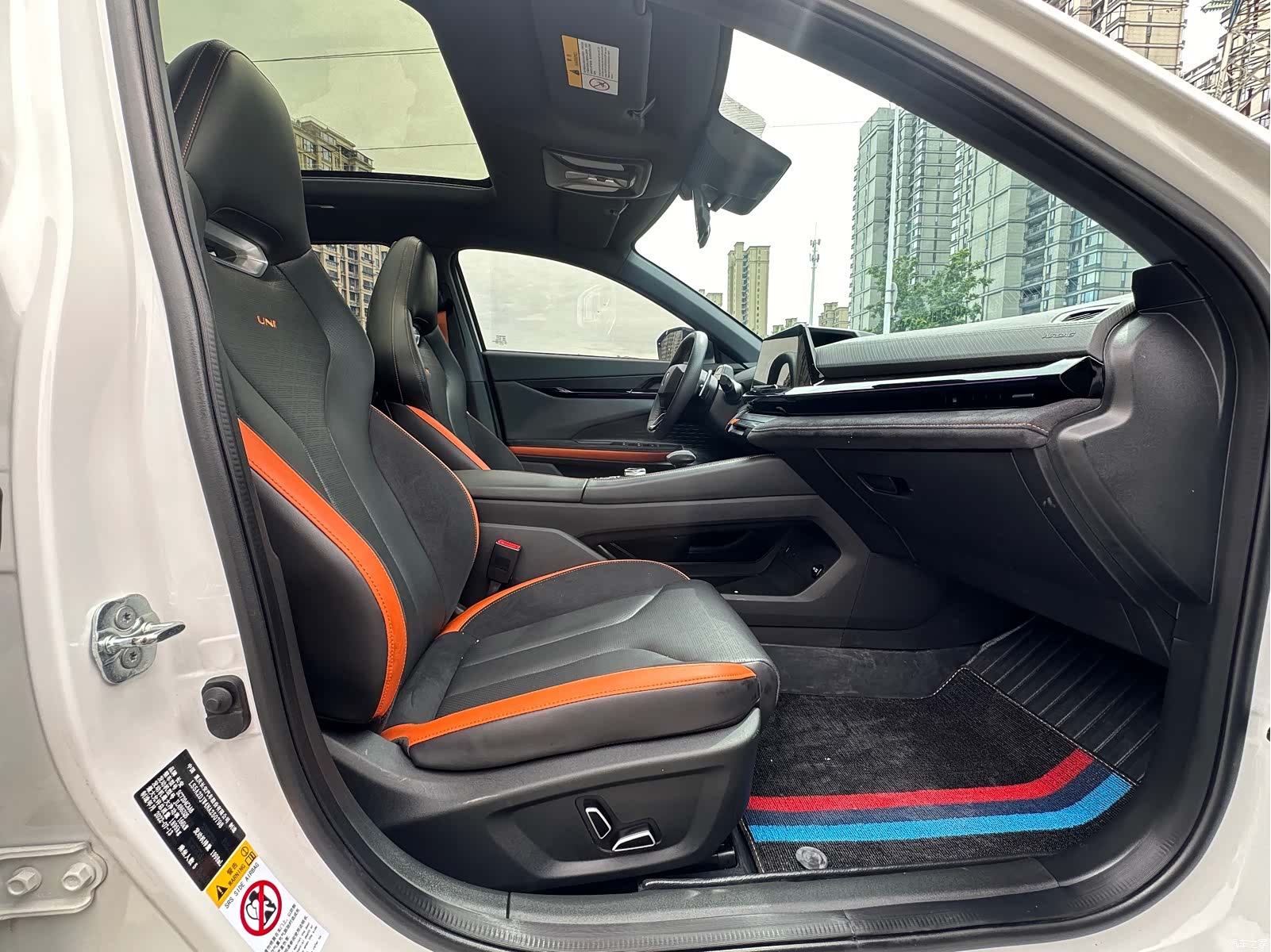 Changan UNI-V, 2022 10