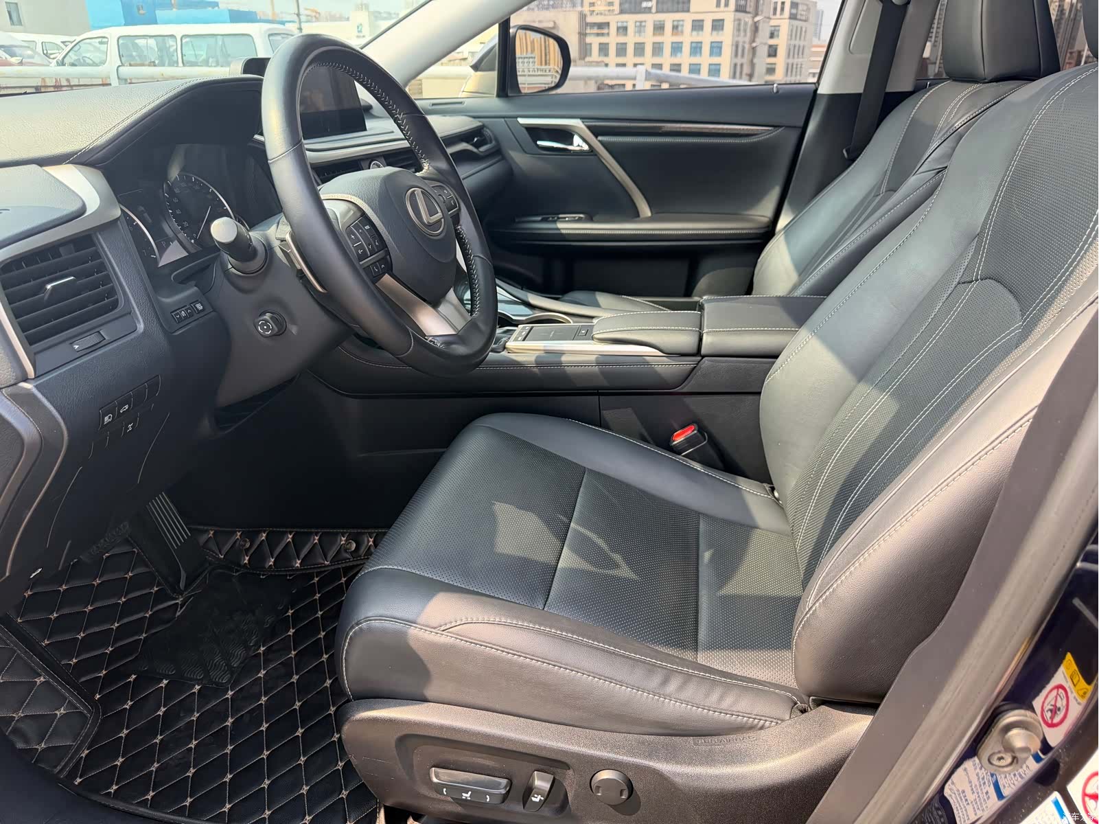 Lexus RX, 2019 8