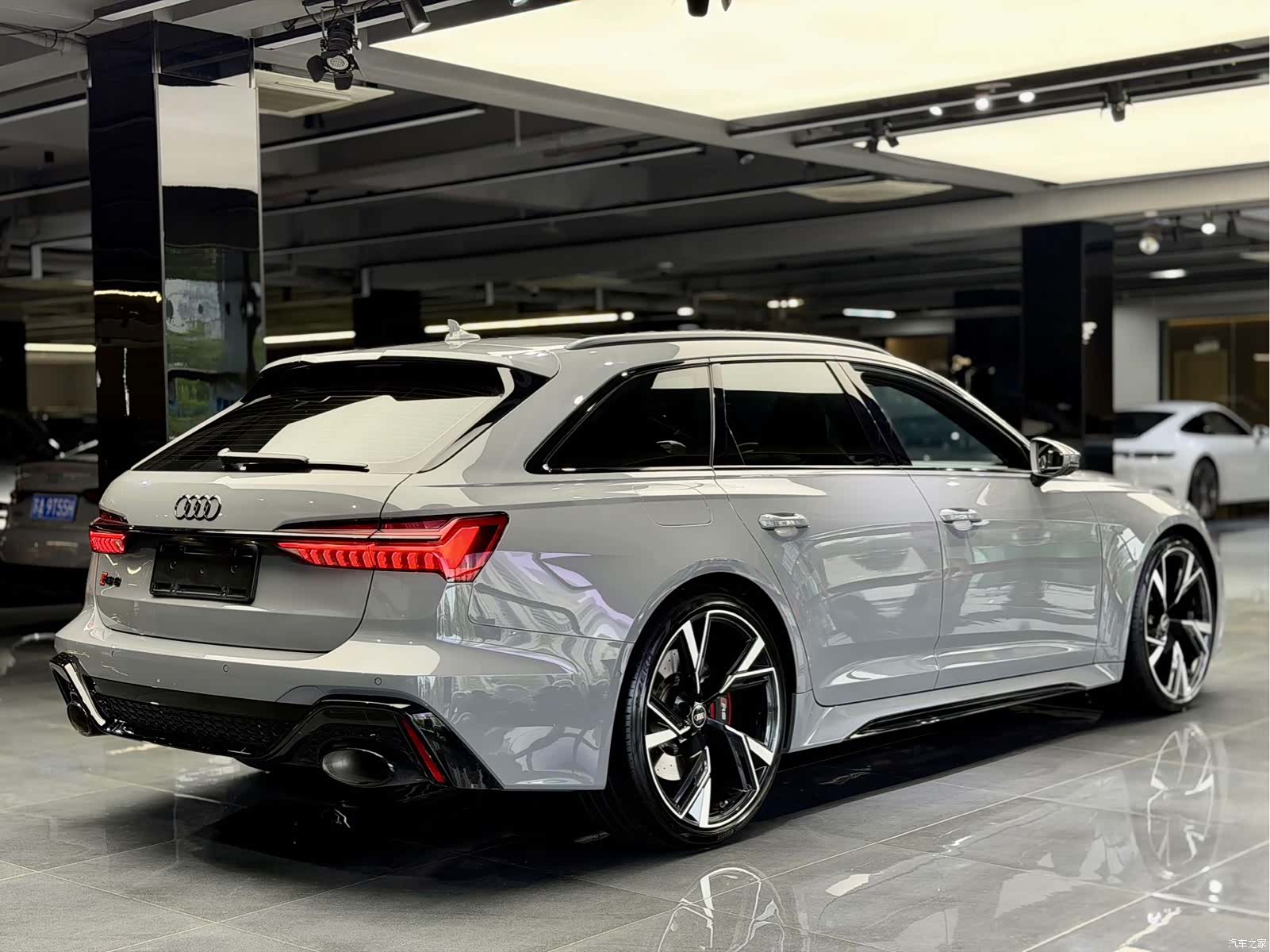 Audi RS, 2025 все фото