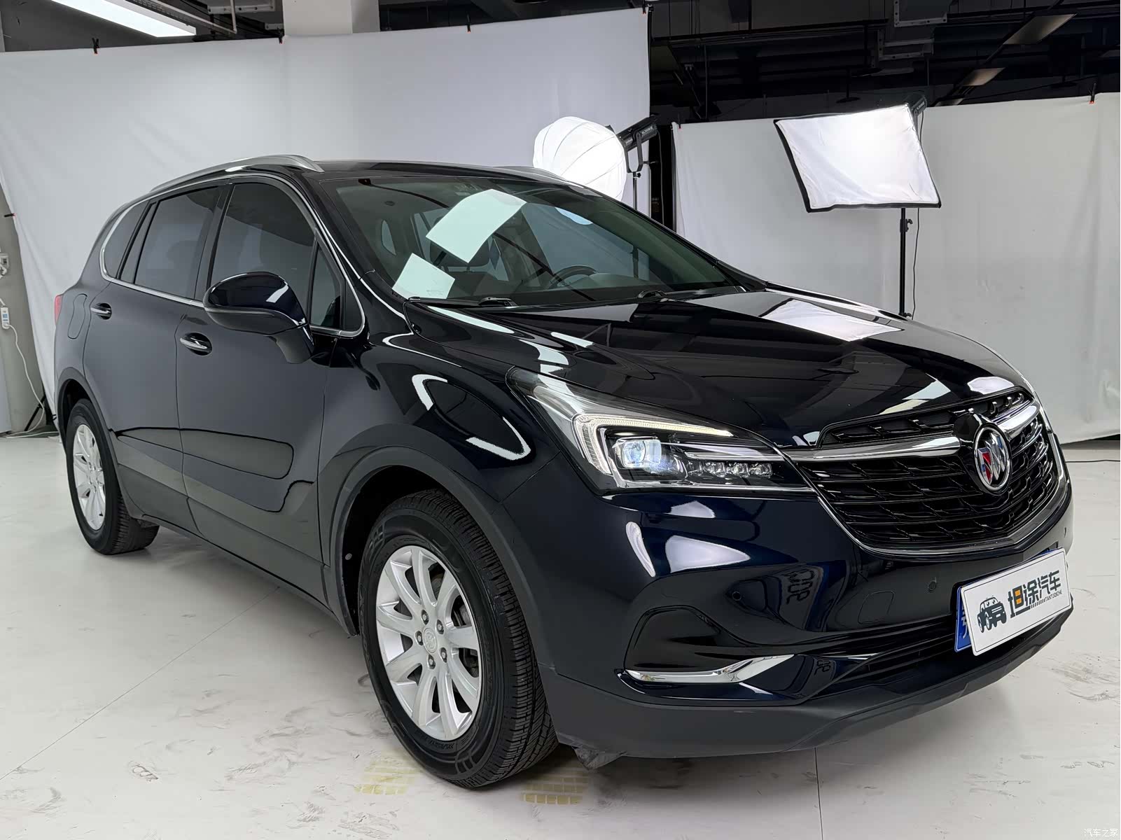 Buick Envision Plus, 2021 3