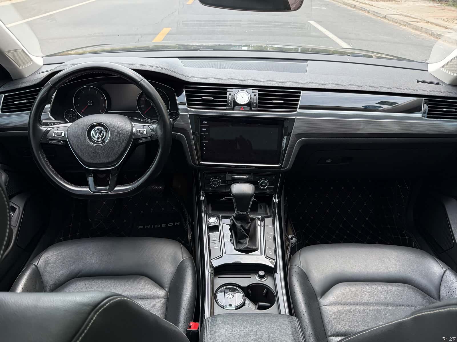 Volkswagen Phideon, 2019 все фото