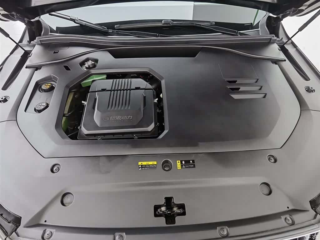 GAC ES9, 2024 6