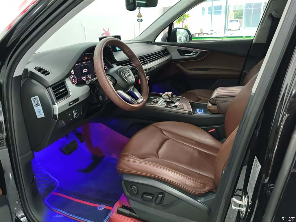 Audi Q7, 2018 8
