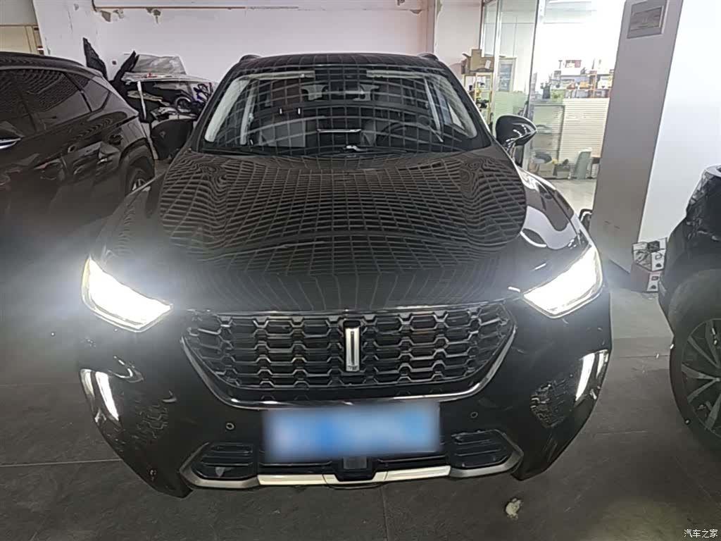 WEY VV5, 2018 3
