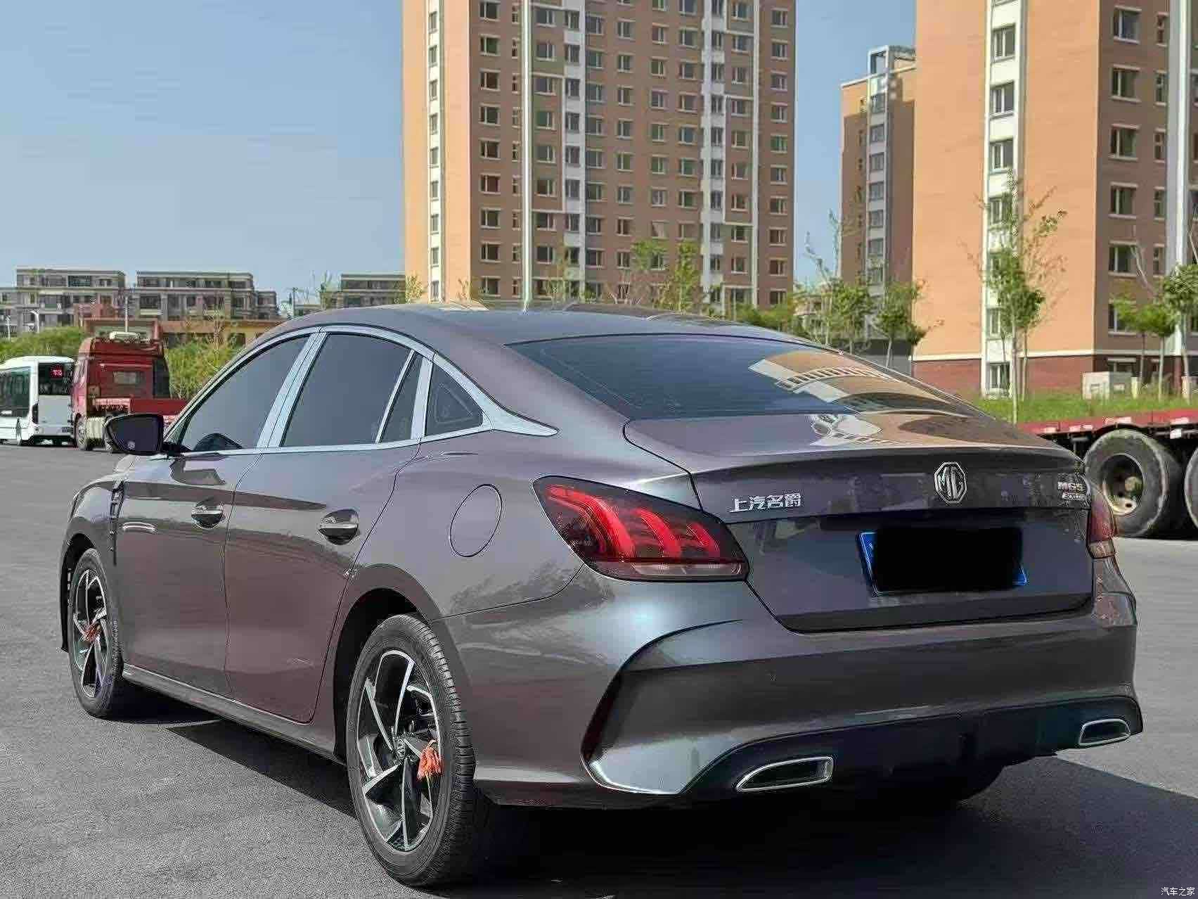MG MG5, 2023 12