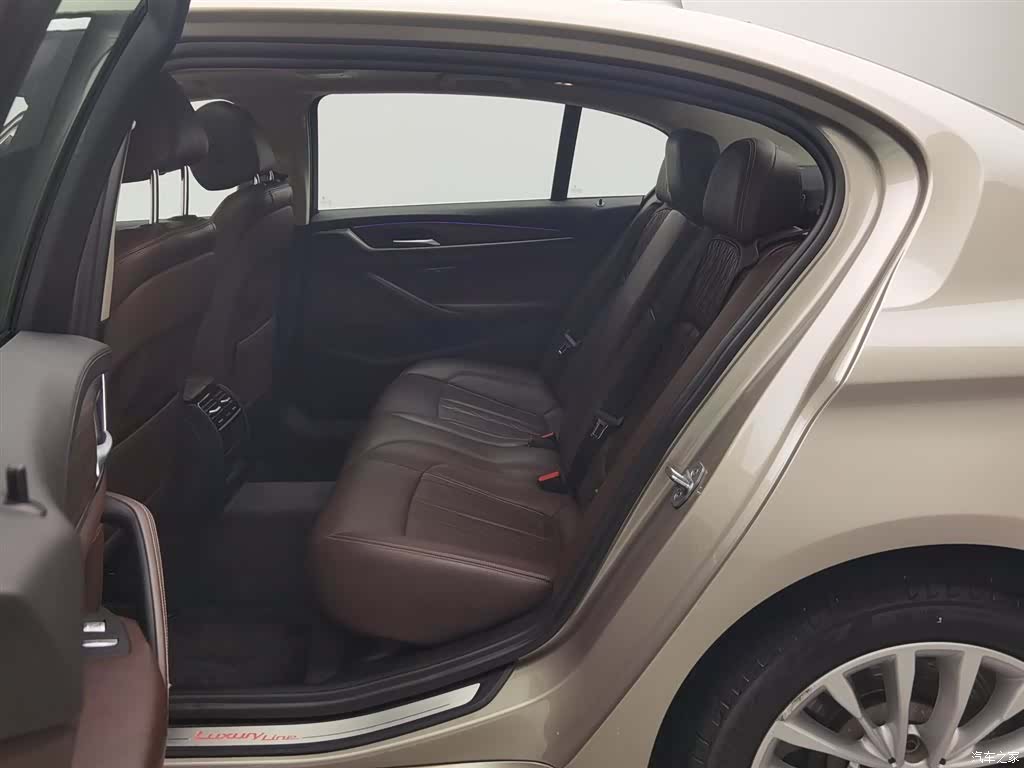 BMW 5 Series, 2018 15