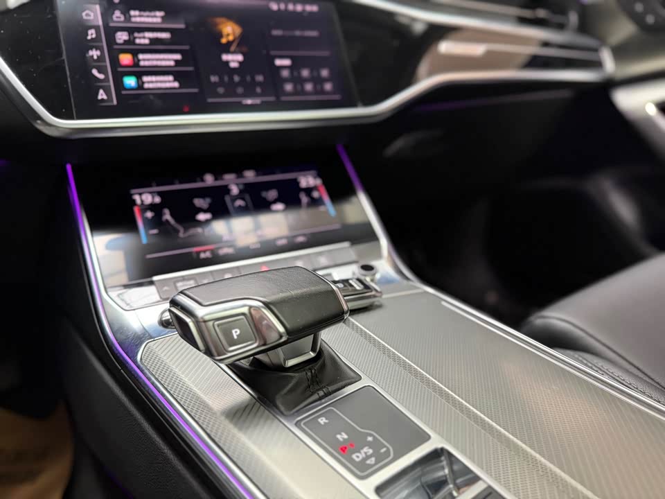 Audi A6L Audi A6L