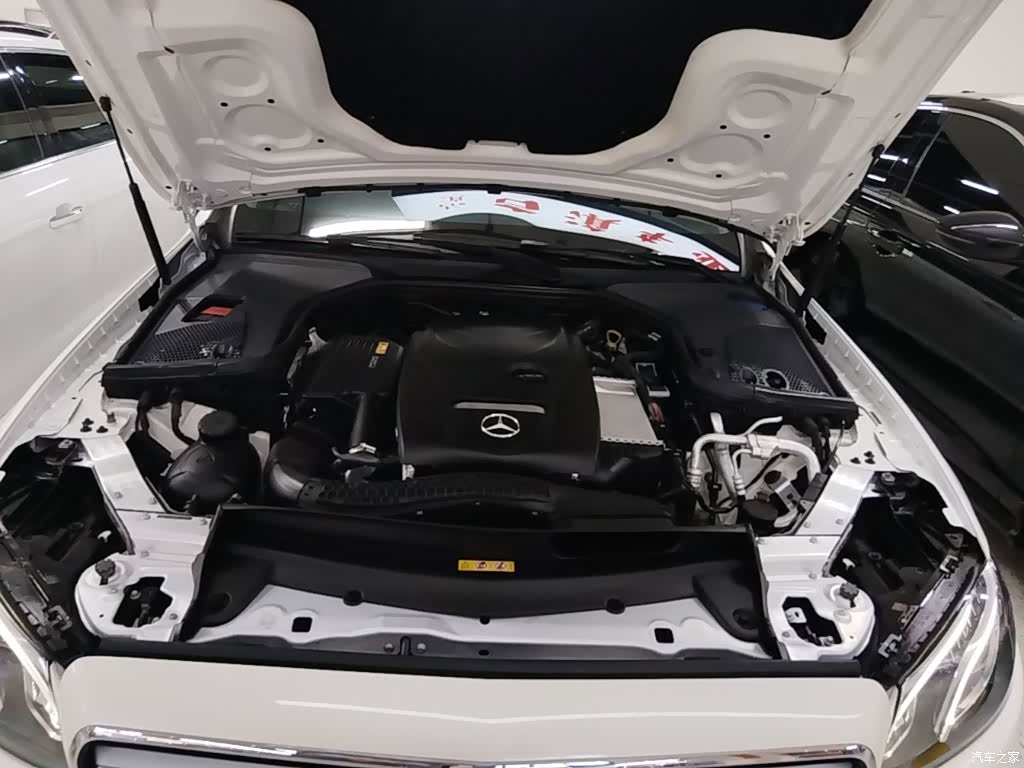 Mercedes-Benz E-Class, 2018 20