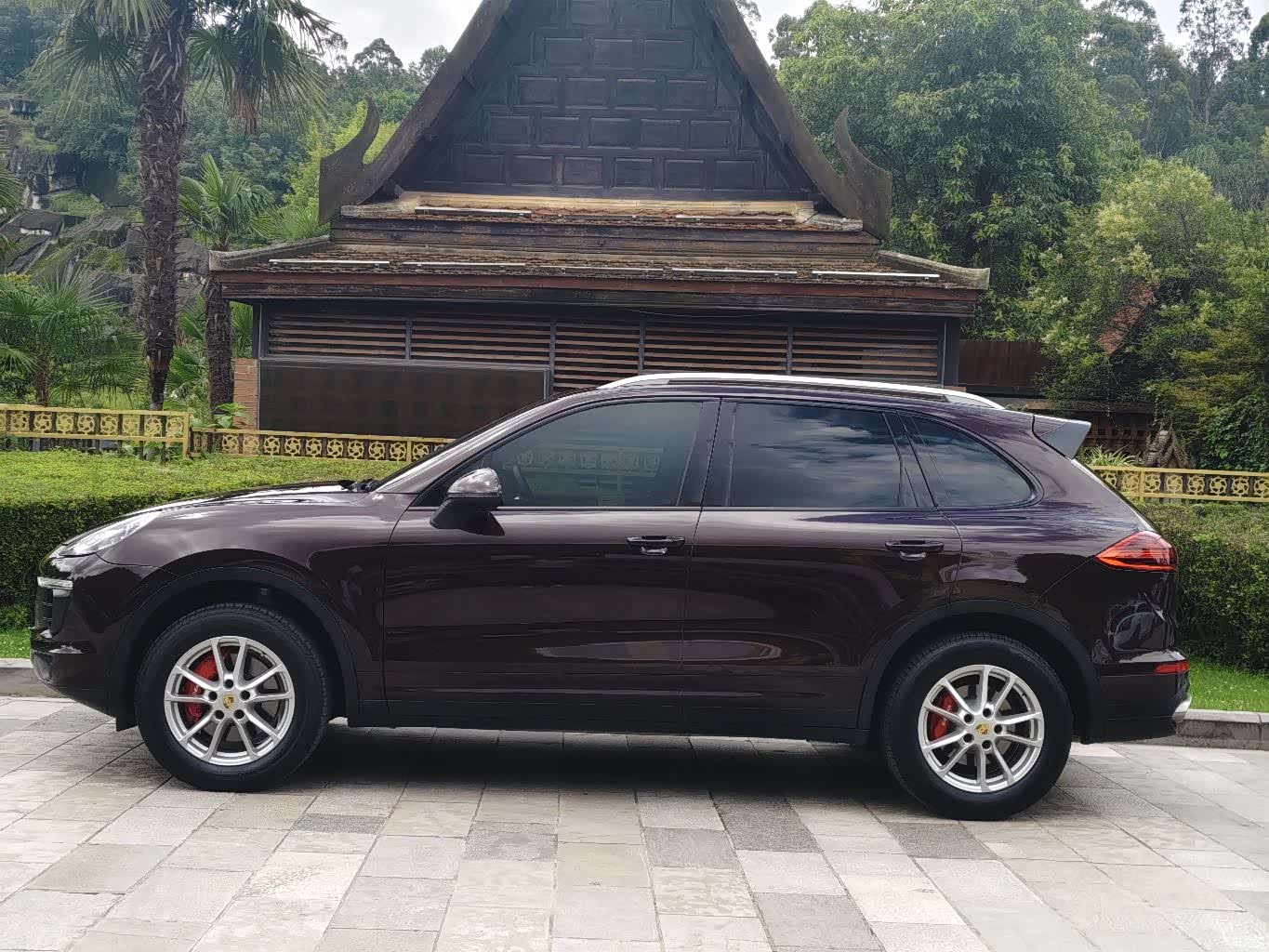 Porsche Cayenne, 2016 49