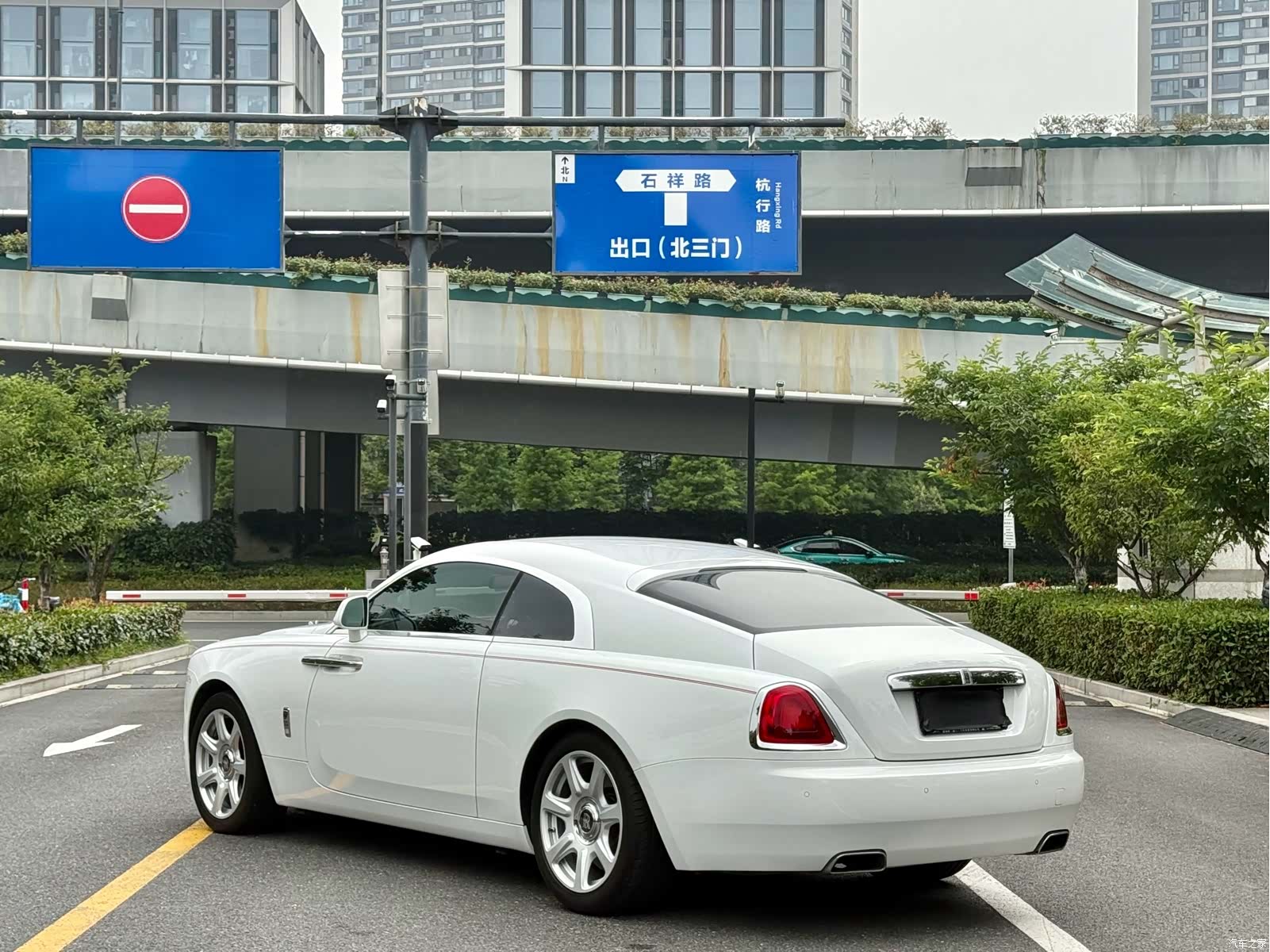 Rolls-Royce Wraith, 2021 9