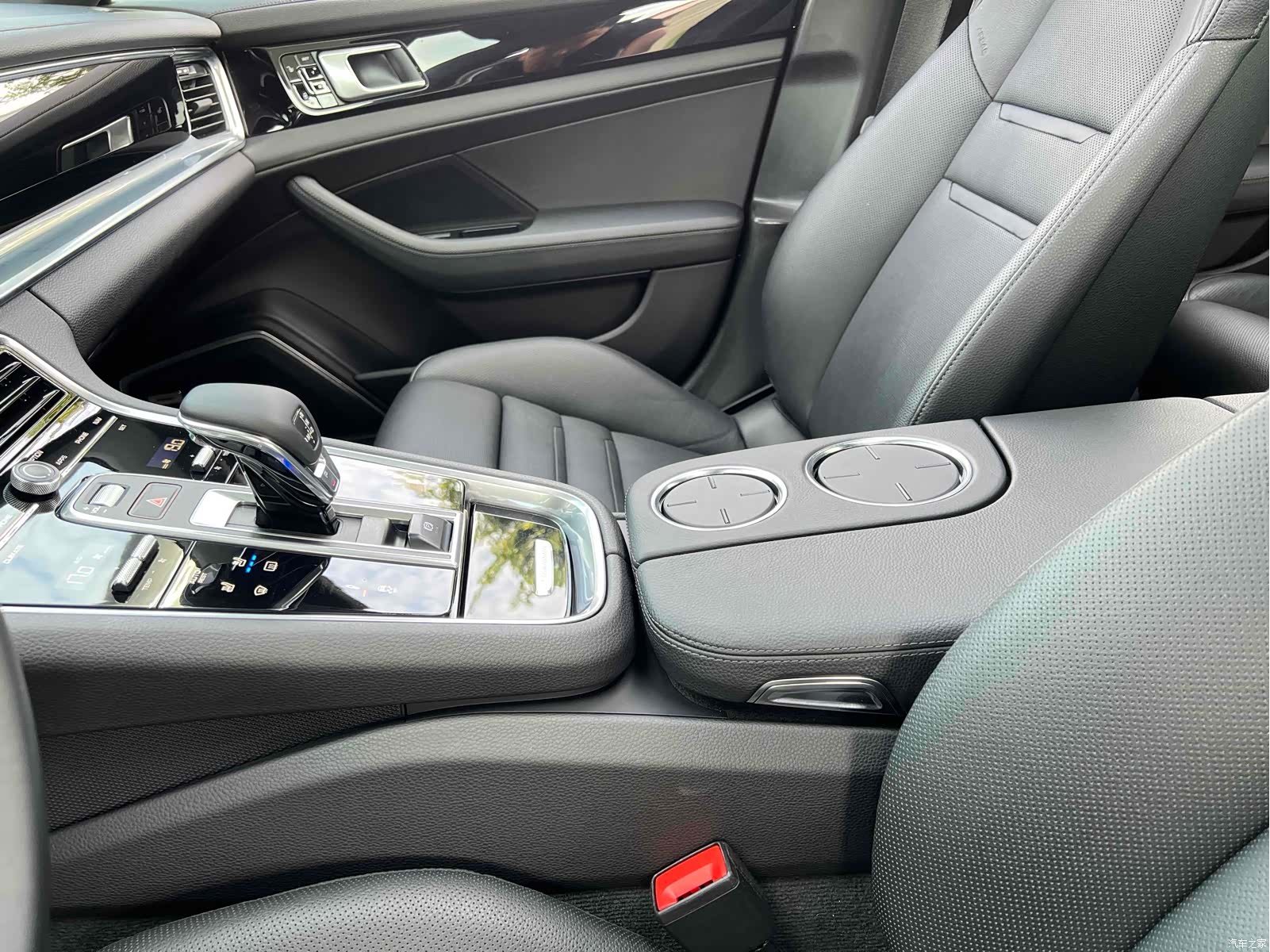 Porsche Panamera, 2018 23