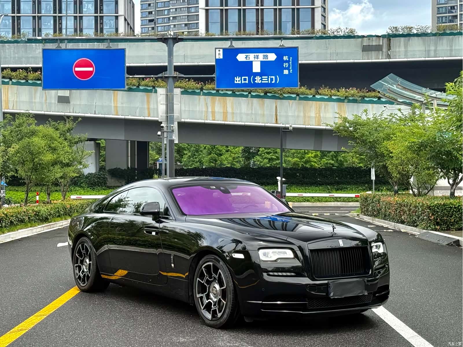 Rolls-Royce Wraith, 2022 2