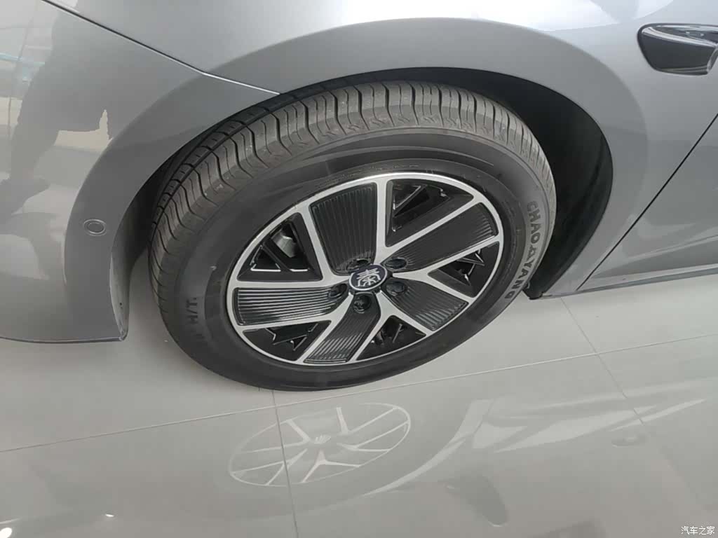 BYD Qin, 2025 23