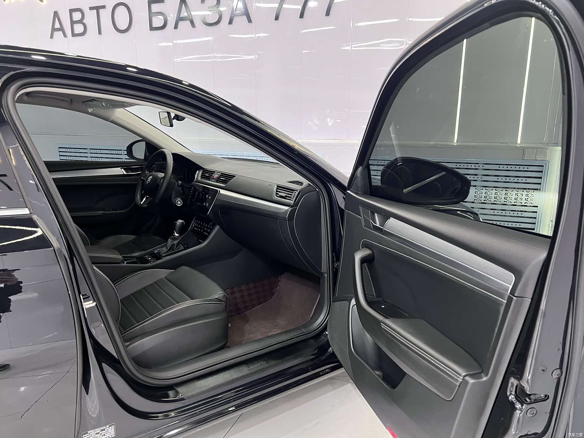 Skoda Superb, 2024 18