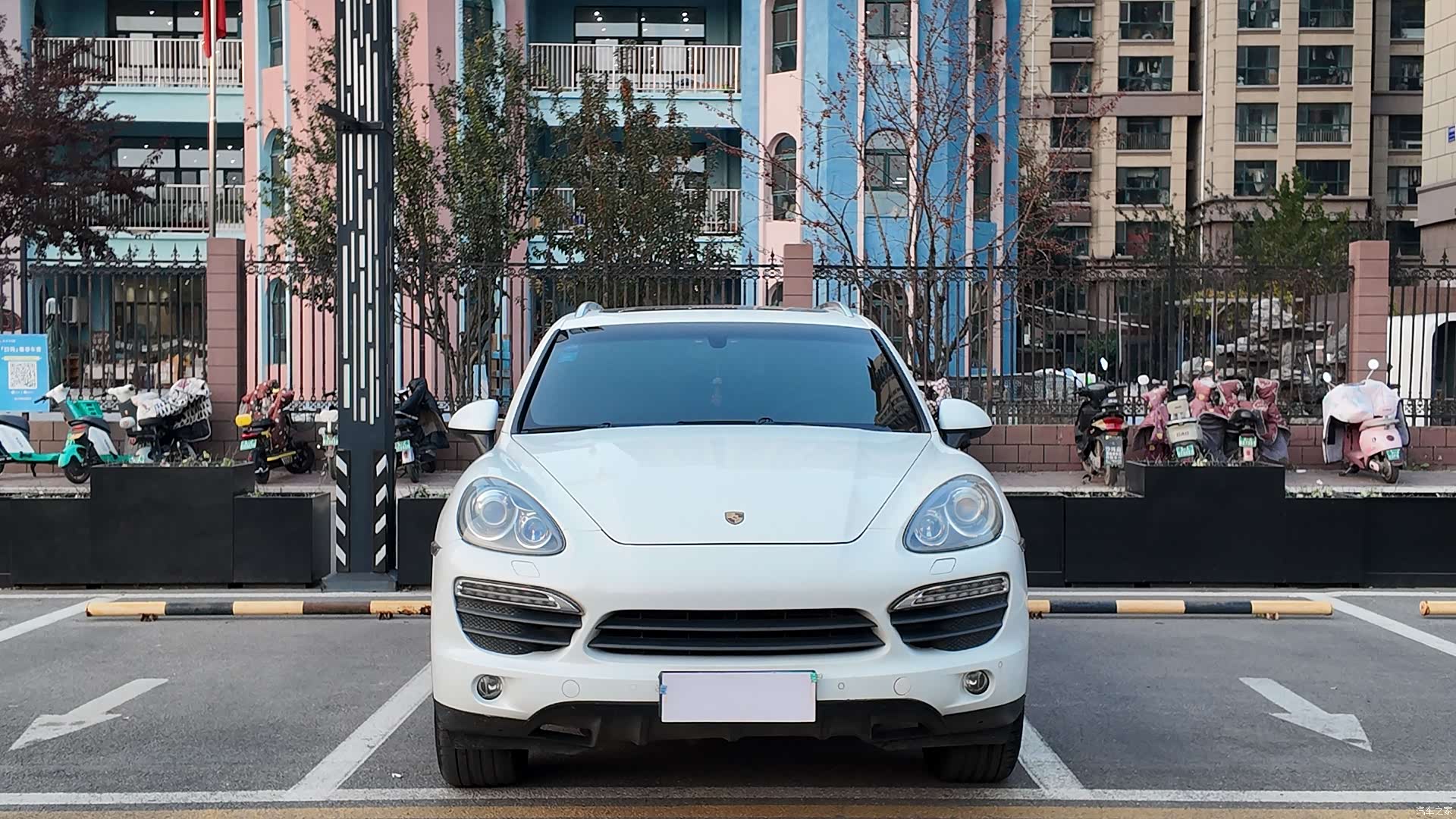 Porsche Cayenne, 2012 1