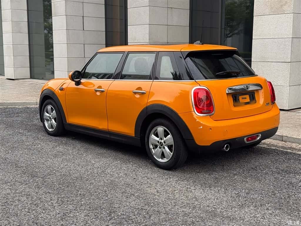 Mini ONE, 2015 8