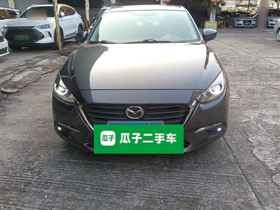 Mazda 3 Angkesaila