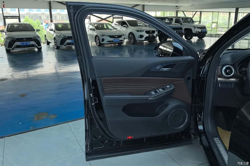WEY VV5, 2021 7