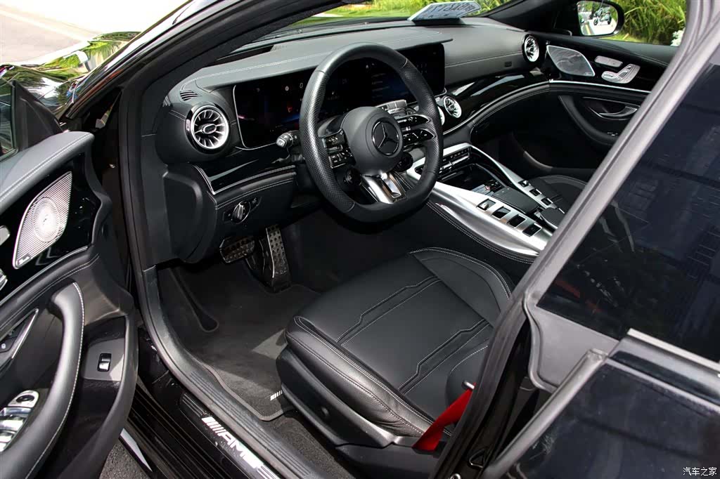 MG AMG, 2025 6