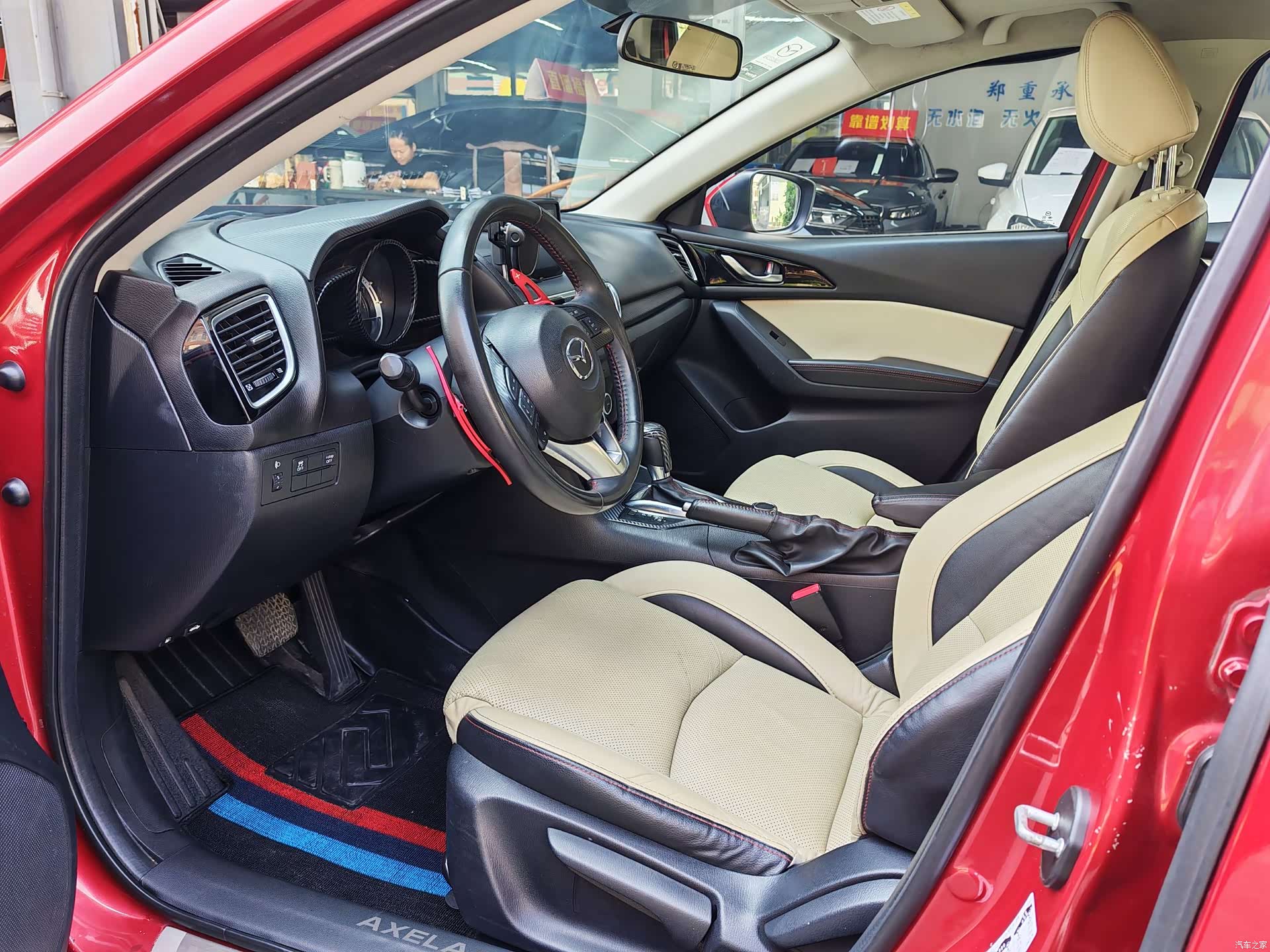Mazda Mazda3, 2014 7