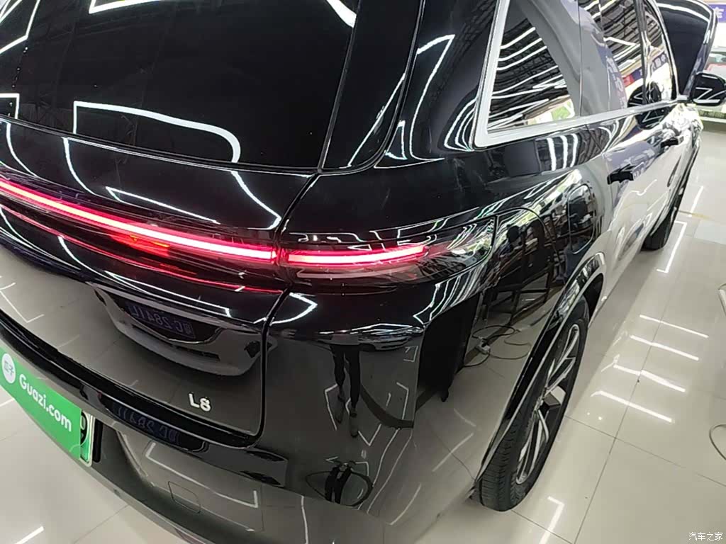 Li Auto L8, 2023 8
