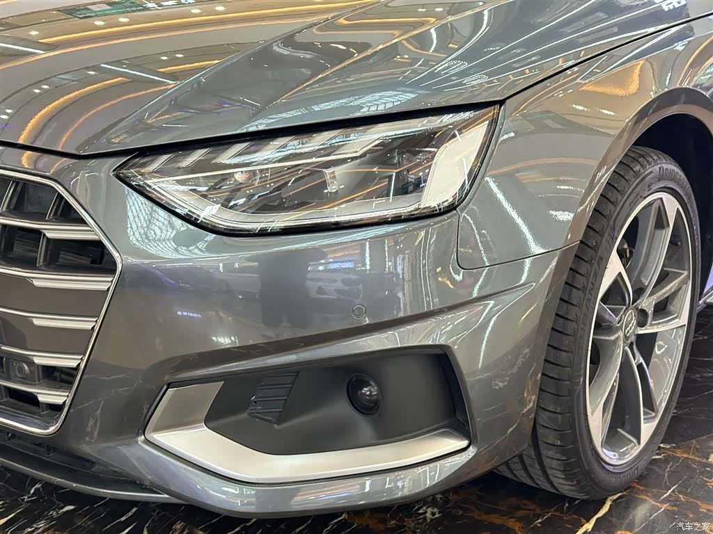 Audi A4L, 2021 13