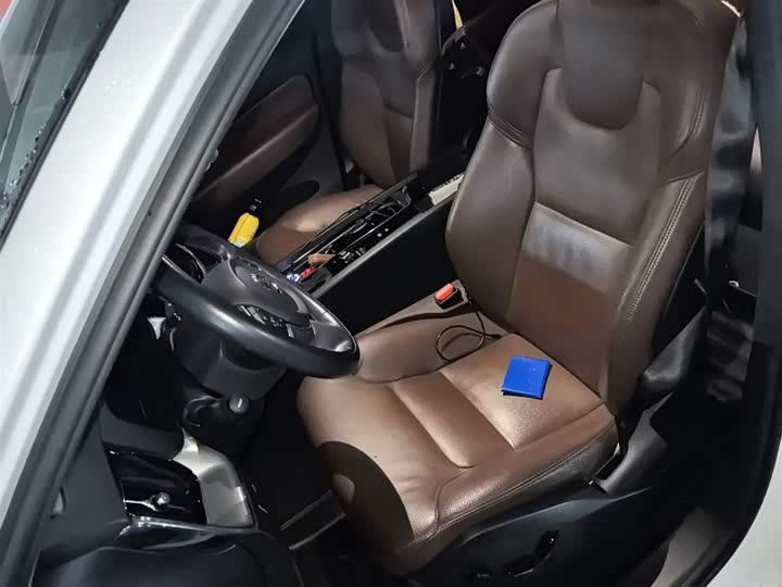 Volvo XC60, 2019 года фото 12