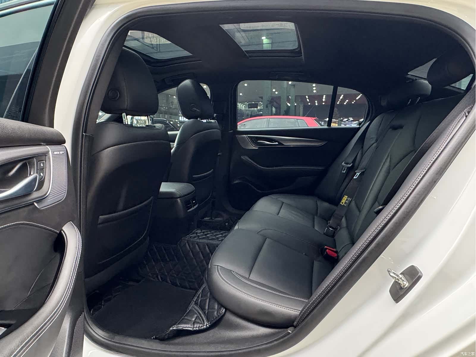 Cadillac CT5, 2022 6
