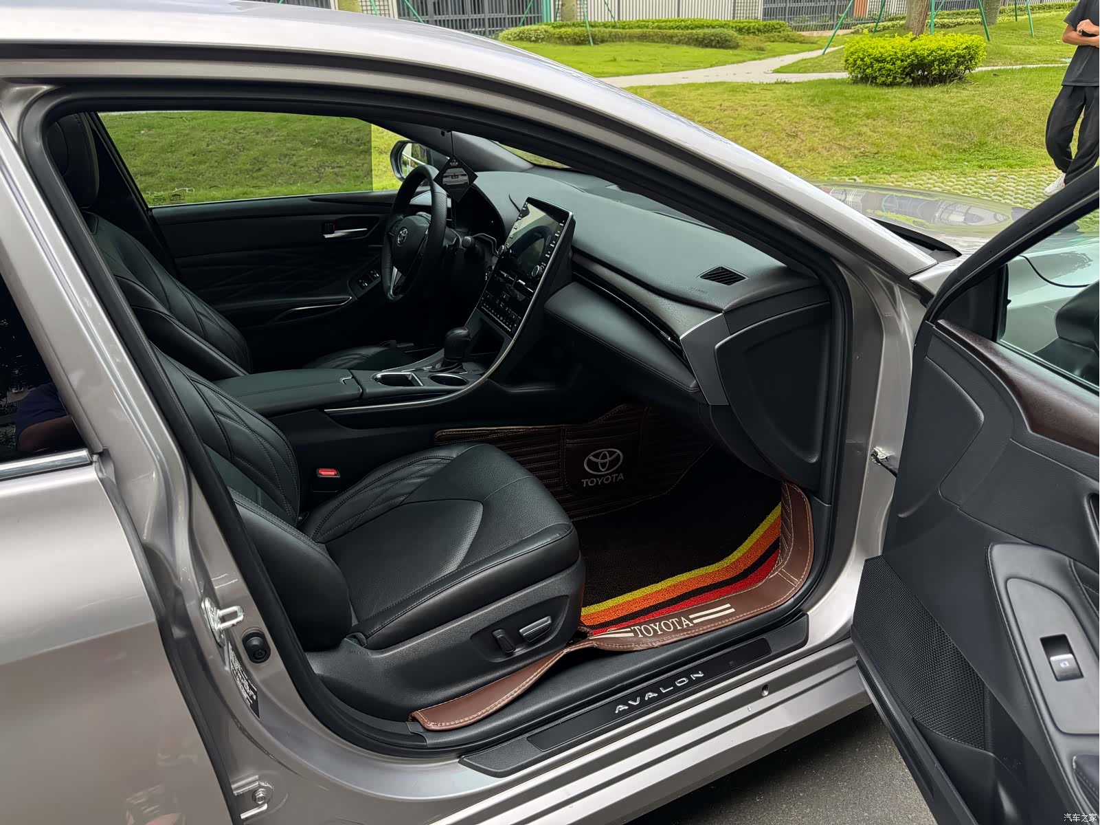 Toyota Avalon, 2020 12