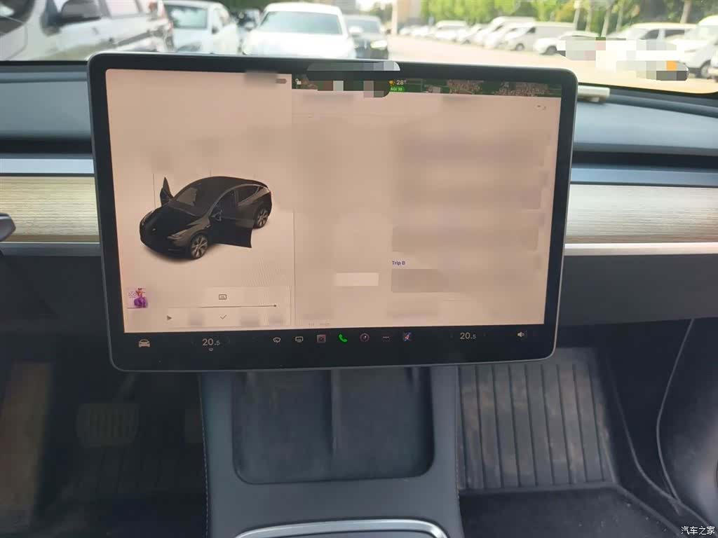 Tesla Model Y, 2022 4